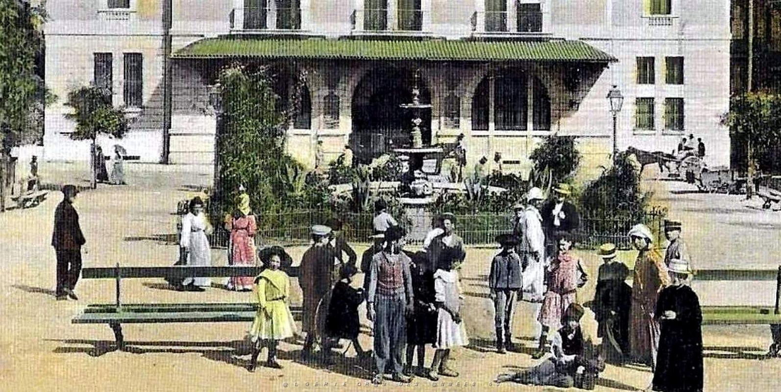 1562- Oran - La Poste2 - 1908.jpg